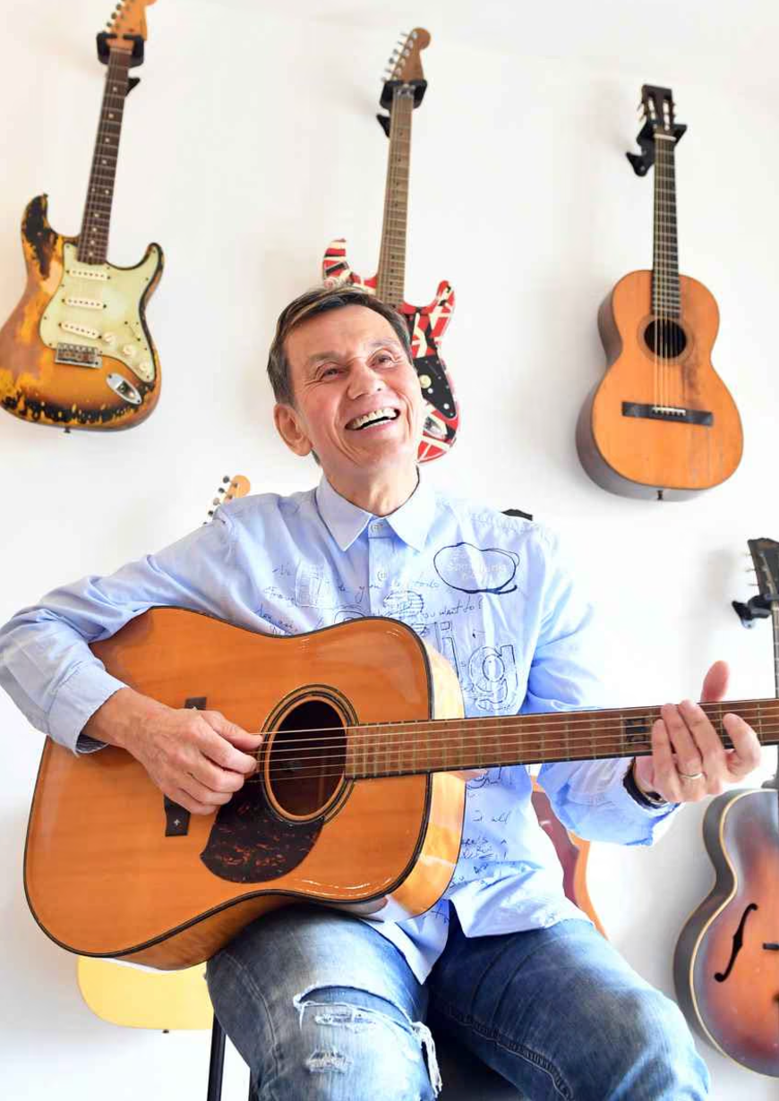Chronological history Daion guitars. Timeline of Yamaki roots